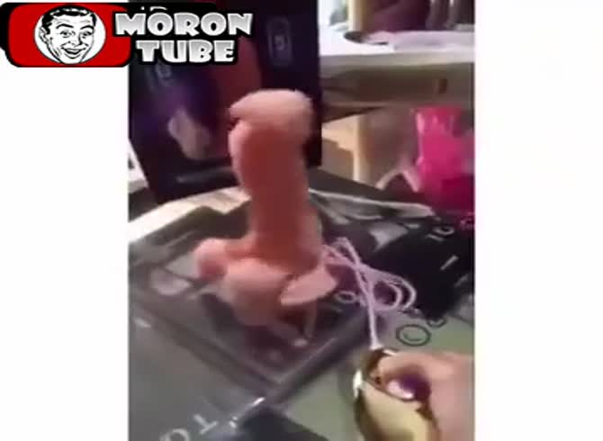 Video :Dance-loving Chinese dildo Samba from Brazil